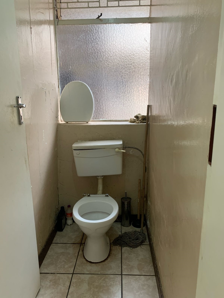 2 Bedroom Property for Sale in Elandsheuwel North West